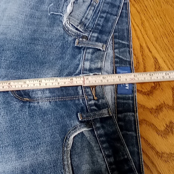 OLD NAVY Womens Jeans 16 BLUE Pants PREOWNED Loose Boot Cut Distressed Bootcut - Picture 5 of 9